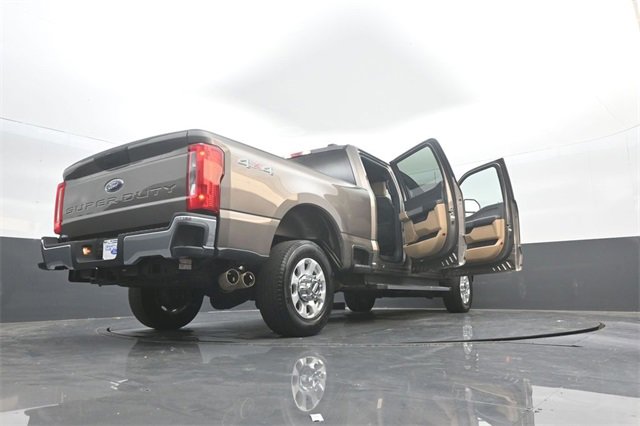 Certified 2023 Ford F350 XLT image 38