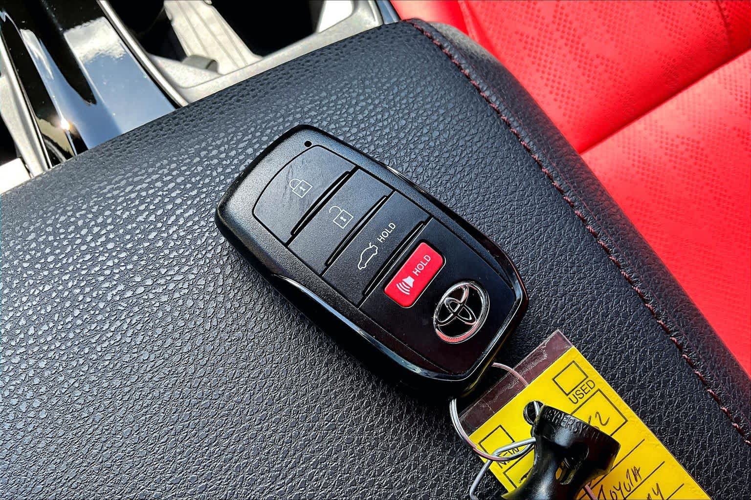 Used 2026 Toyota Camry XSE w/ Premium Plus Package FWD image 15
