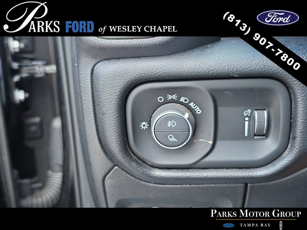 Used 2021 RAM 1500 Big Horn RWD image 26