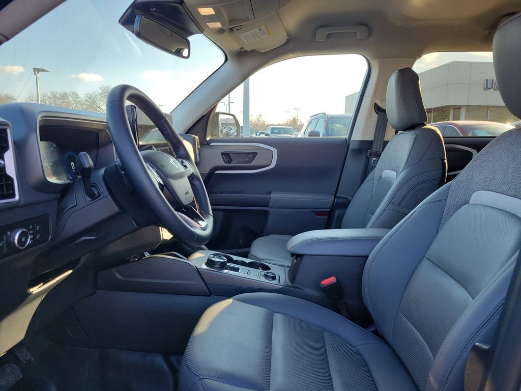 Certified 2025 Ford Bronco Sport Badlands image 16