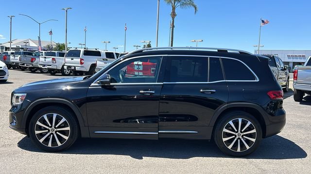 Used 2022 Mercedes-Benz GLB 250 w/ Premium Package Lite image 7