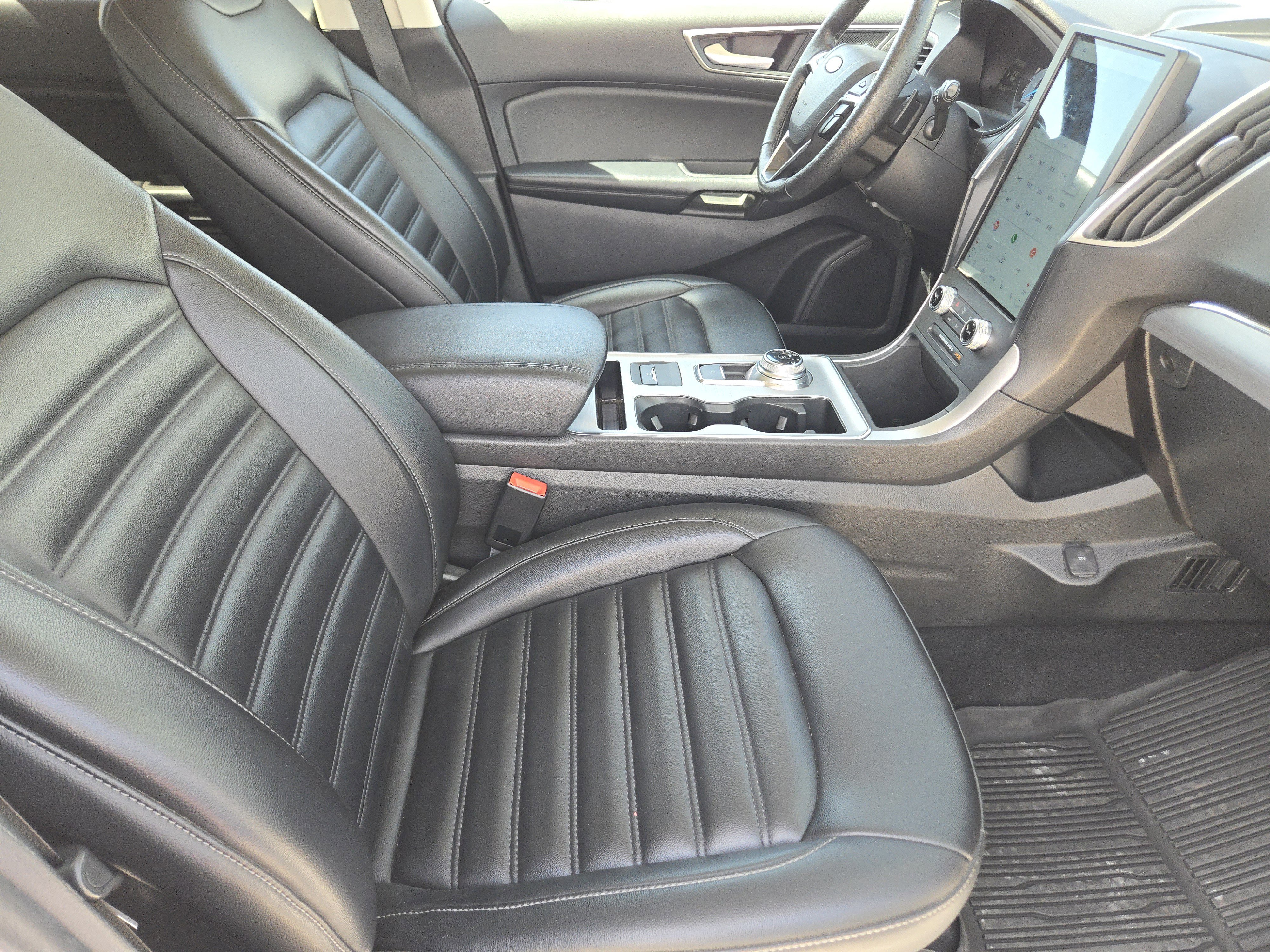 Certified 2022 Ford Edge SEL w/ Convenience Package image 15