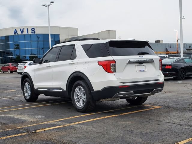 Certified 2024 Ford Explorer XLT w/ Equipment Group 202A AWD/4WD image 4
