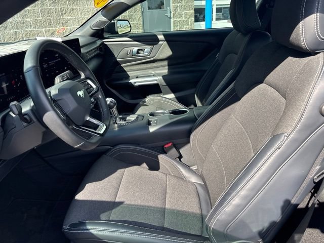 Certified 2024 Ford Mustang Coupe RWD image 13