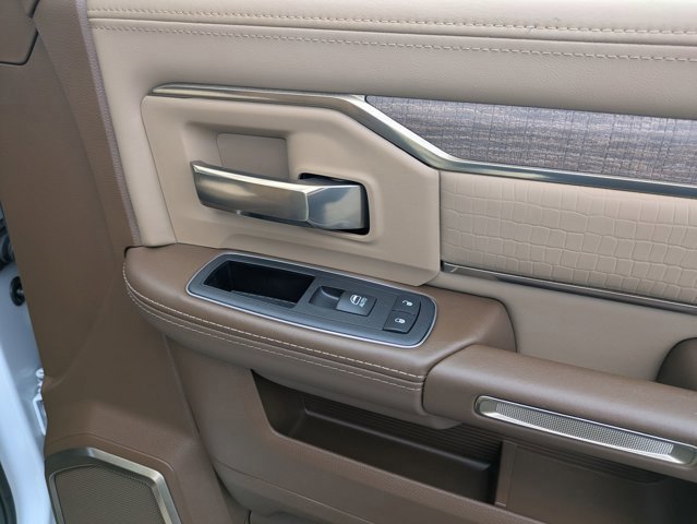 Used 2024 RAM 3500 Limited w/ Safety Group image 34