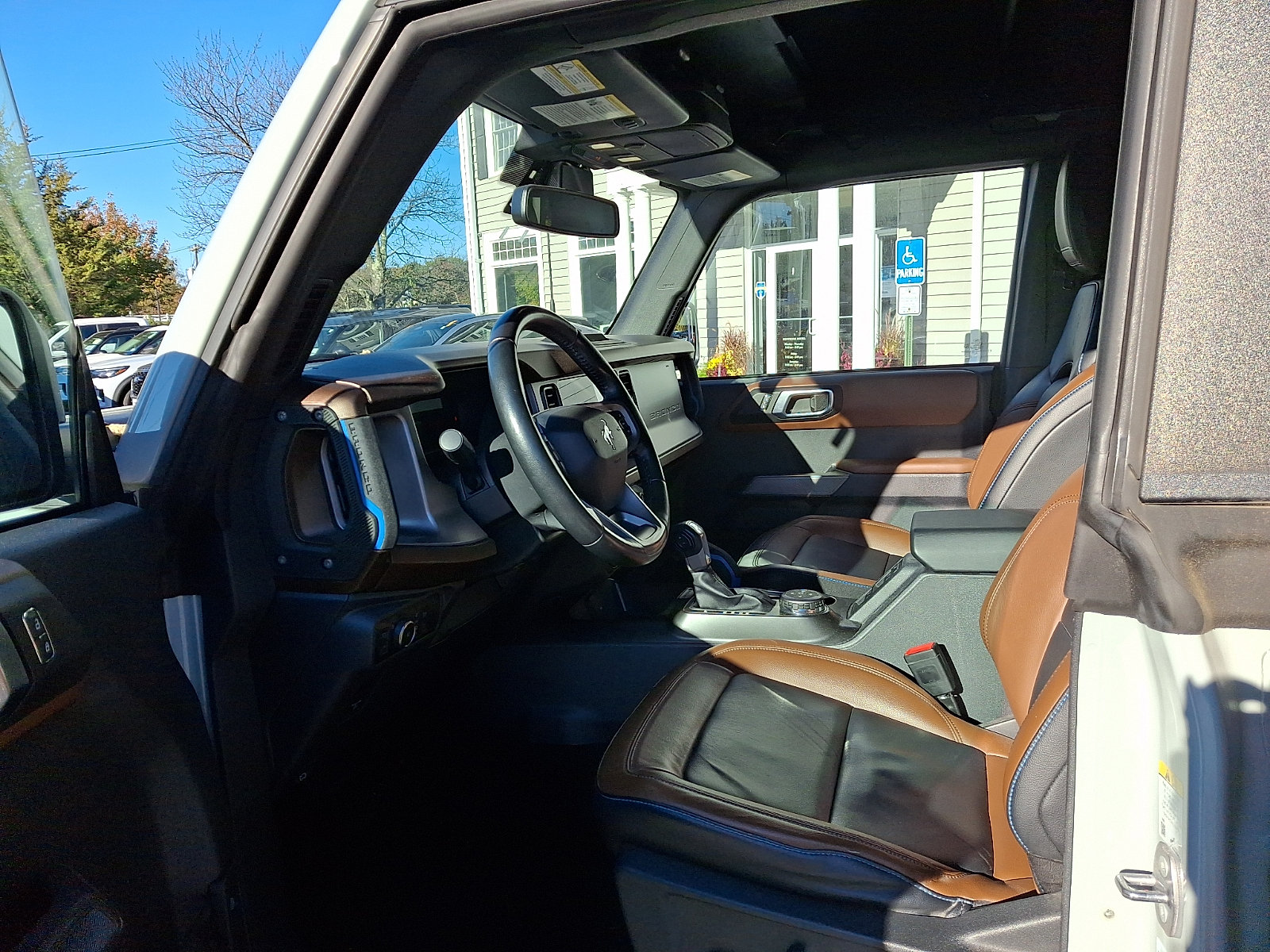 Certified 2022 Ford Bronco Outer Banks AWD/4WD image 14