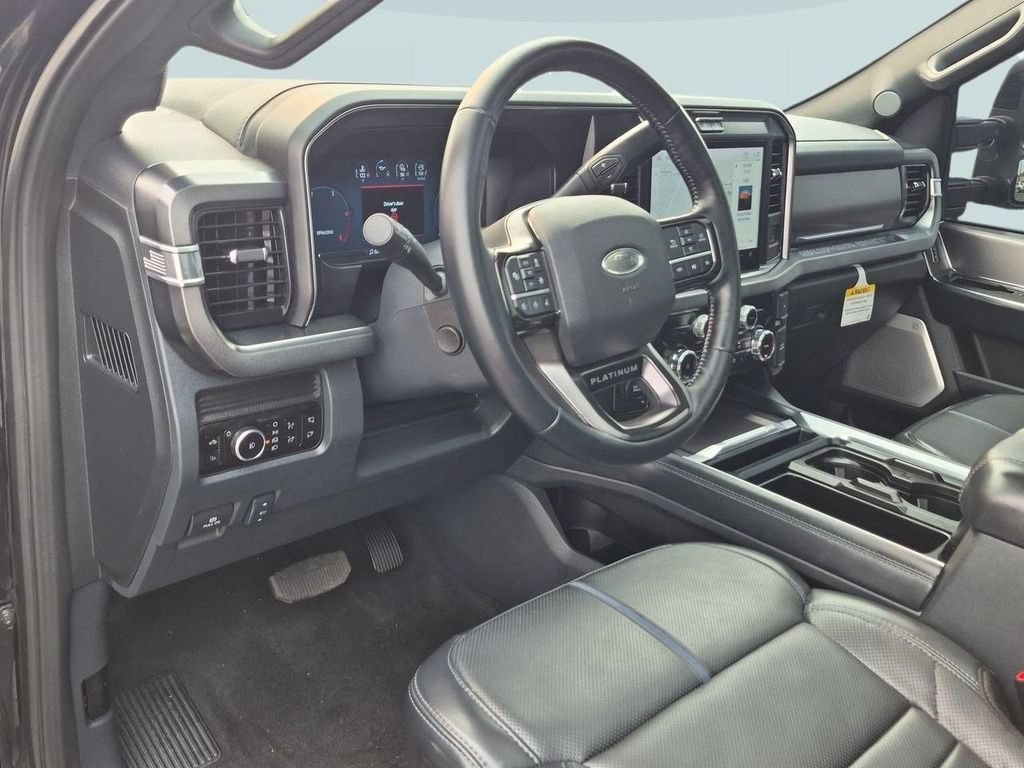 Certified 2026 Ford F450 Platinum w/ FX4 Off-Road Package AWD/4WD image 12