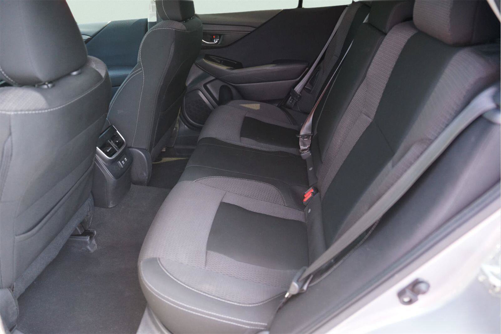 Used 2022 Subaru Outback Premium AWD/4WD image 12