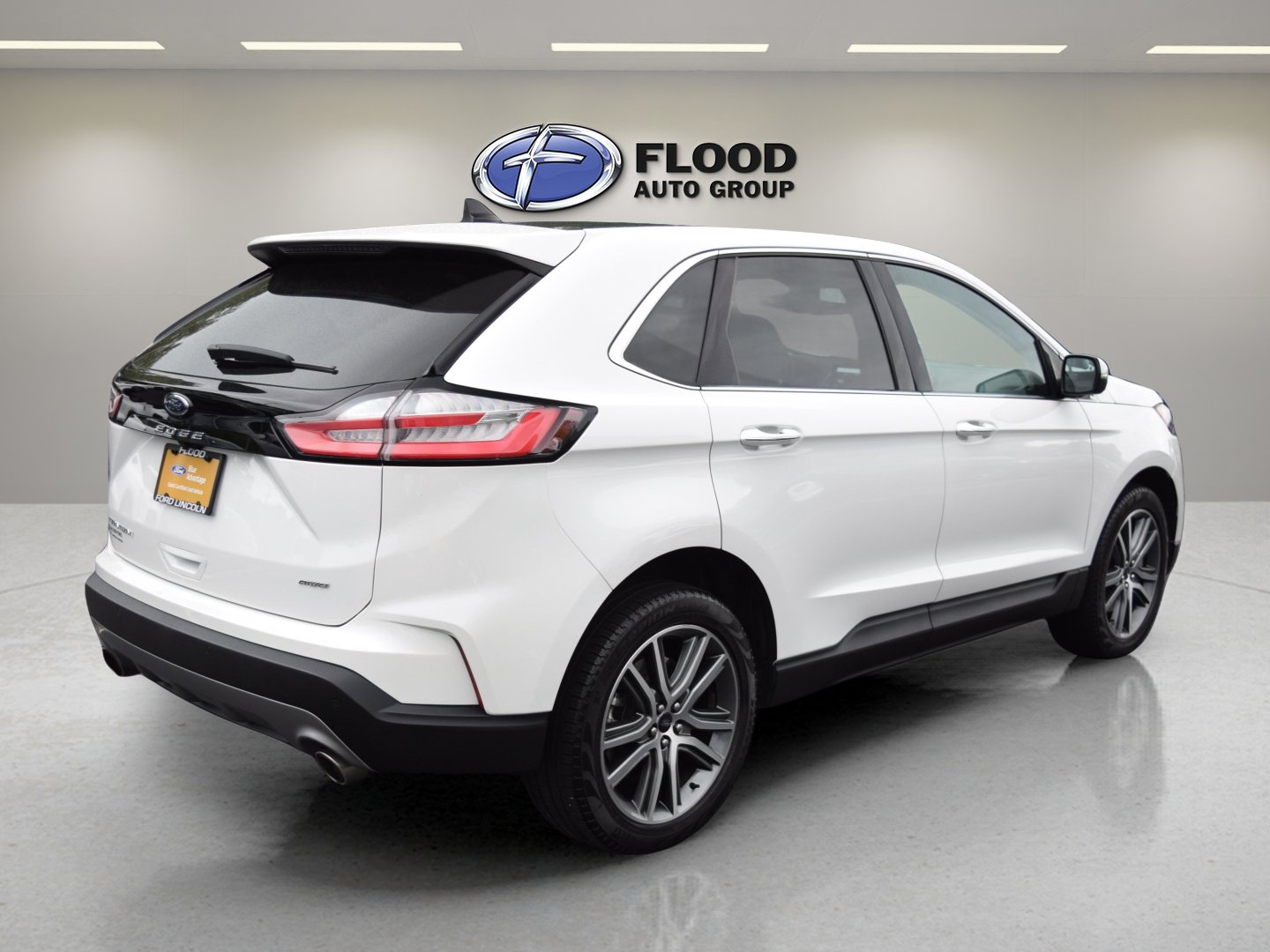 Certified 2024 Ford Edge Titanium AWD/4WD image 4