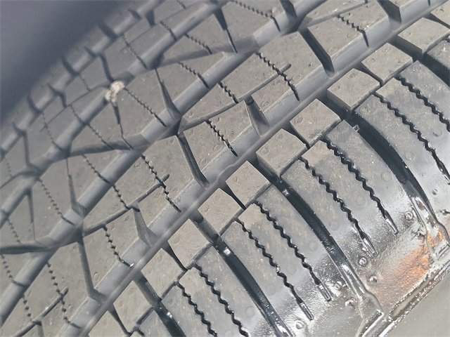 Used 2021 Jeep Grand Cherokee Laredo X image 28