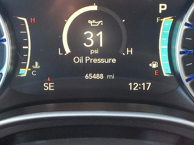 Used 2023 Chrysler Pacifica Touring-L image 20