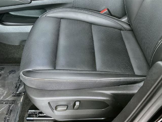 Used 2023 Buick Envision Essence FWD image 30