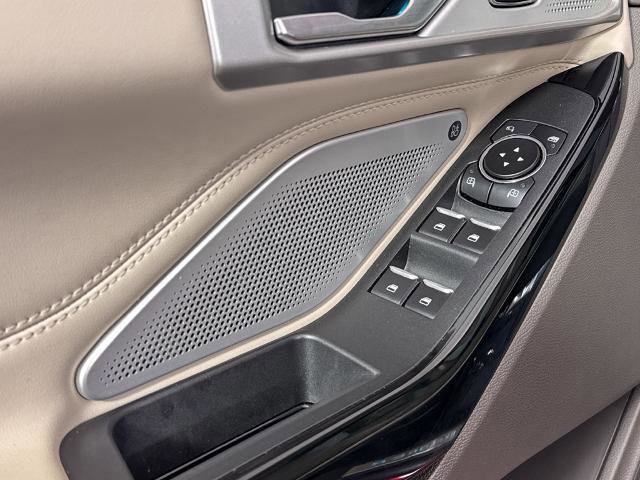 Certified 2023 Ford Explorer Platinum w/ Technology Package image 25