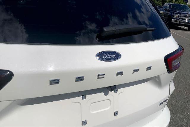 Certified 2024 Ford Escape ST-Line w/ Tech Pack #1 AWD/4WD image 33