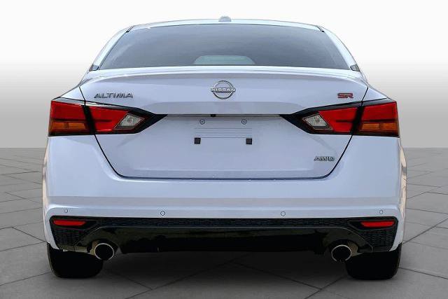 Used 2024 Nissan Altima 2.5 SR w/ SR Premium Package AWD/4WD image 5