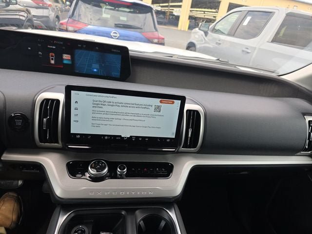 Certified 2025 Ford Expedition Max Active AWD/4WD image 13