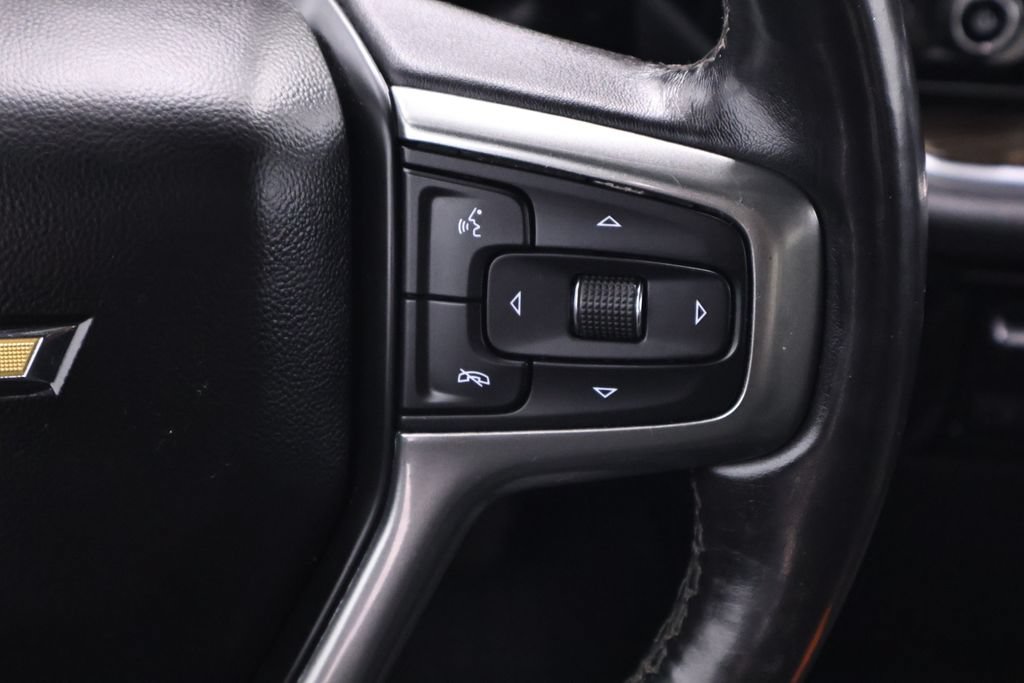Used 2022 Chevrolet Silverado 1500 LT AWD/4WD image 24
