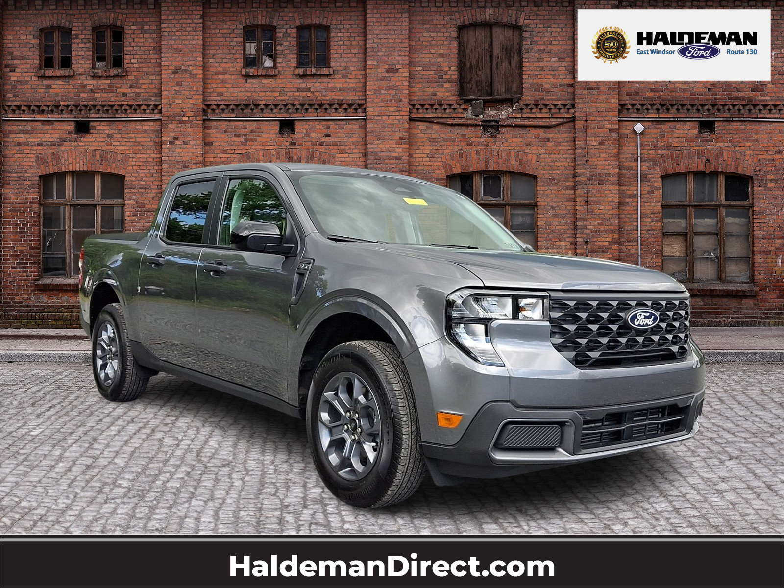 Certified 2025 Ford Maverick XLT w/ XLT Luxury Package AWD/4WD image 1