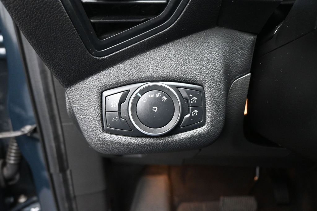 Certified 2019 Ford Escape SE AWD/4WD image 14