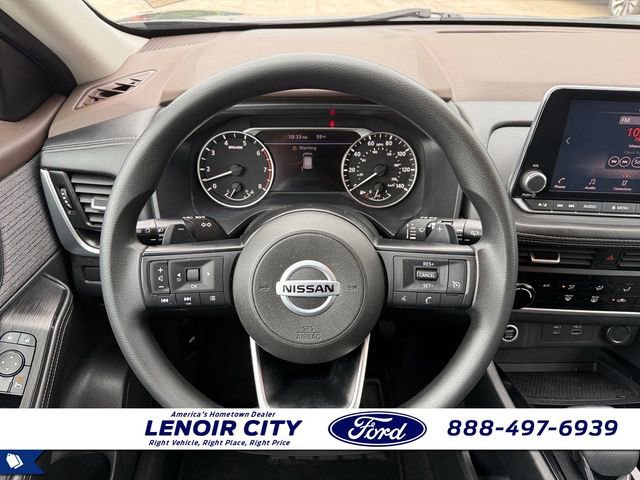 Used 2021 Nissan Rogue S FWD image 16