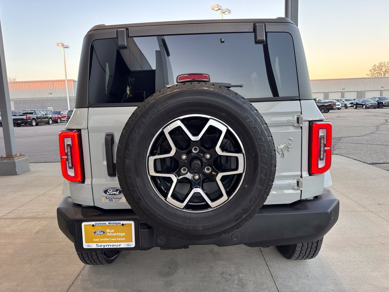 Certified 2026 Ford Bronco Outer Banks AWD/4WD image 6