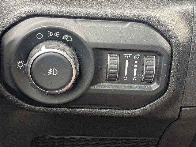 Used 2021 Jeep Wrangler Sport AWD/4WD image 18