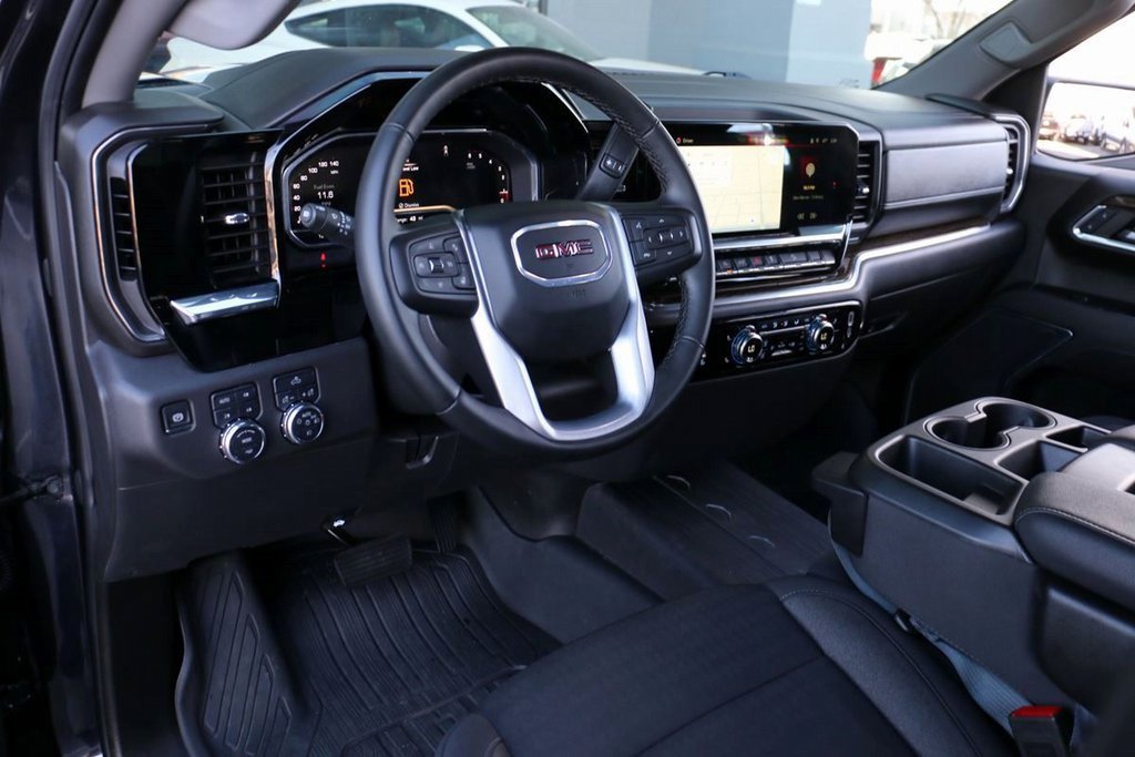Used 2024 GMC Sierra 1500 Elevation image 20