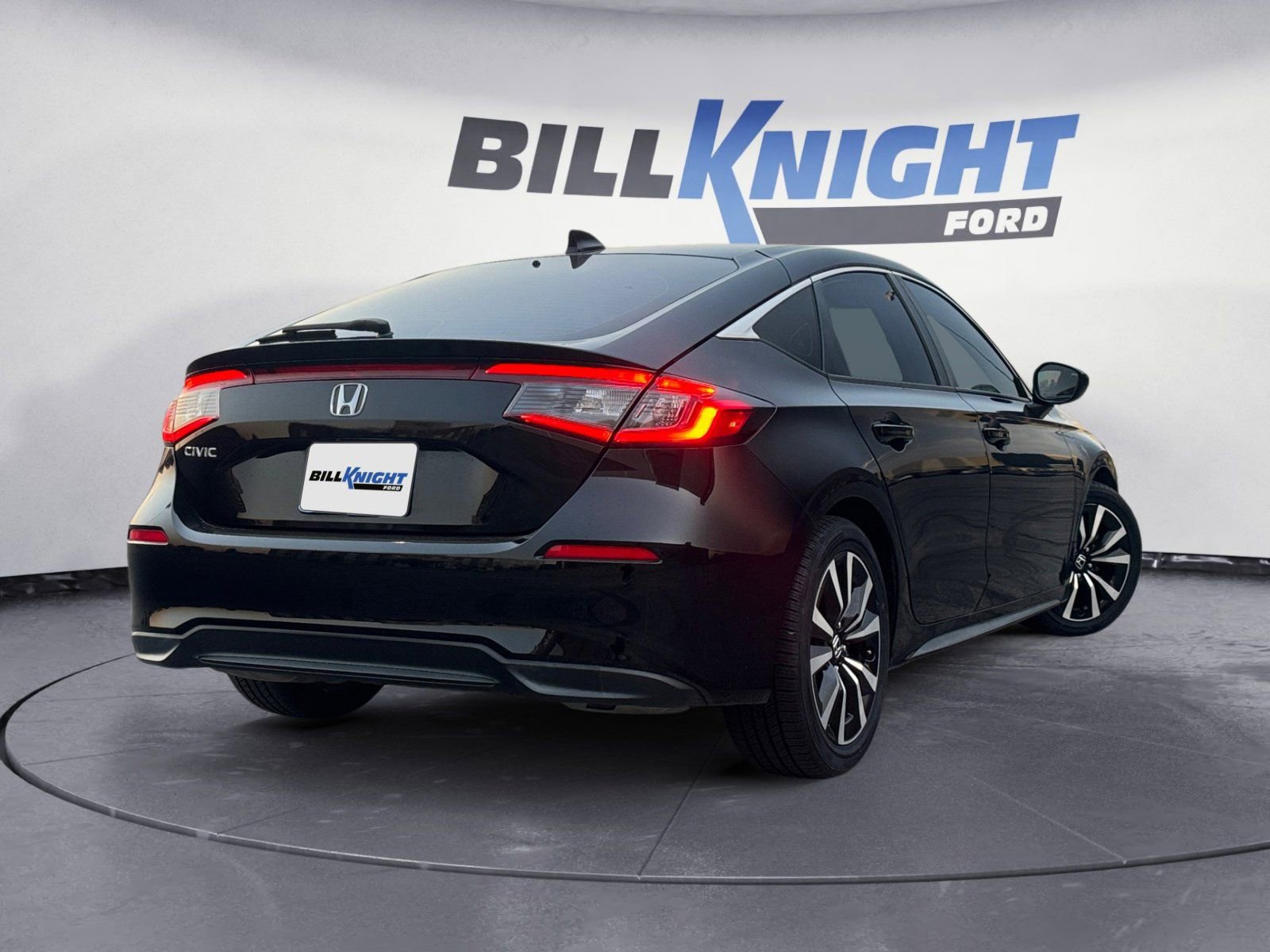 Used 2023 Honda Civic EX-L image 5