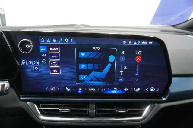 Used 2025 Chevrolet Equinox EV LT w/ Convenience Package FWD image 34