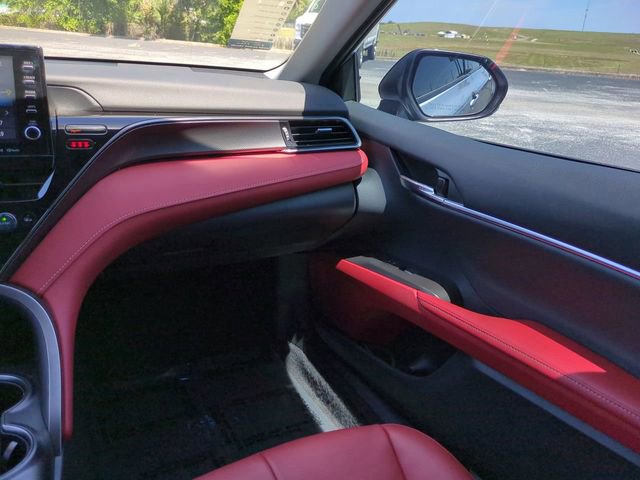 Used 2024 Toyota Camry XSE image 16