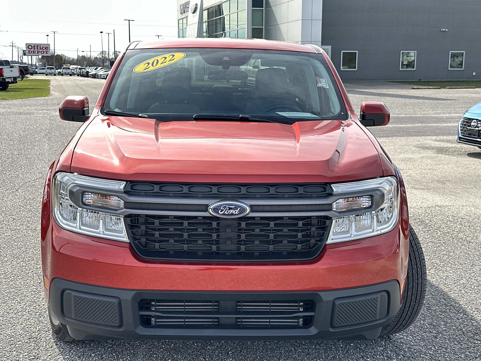 Certified 2022 Ford Maverick XLT w/ XLT Luxury Package image 7