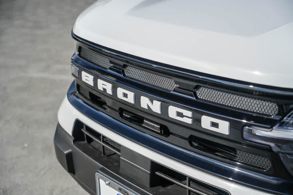 Certified 2024 Ford Bronco Sport Outer Banks w/ Tech Package AWD/4WD image 3
