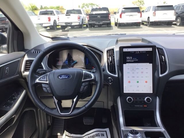 Certified 2023 Ford Edge SEL w/ Convenience Package AWD/4WD image 10