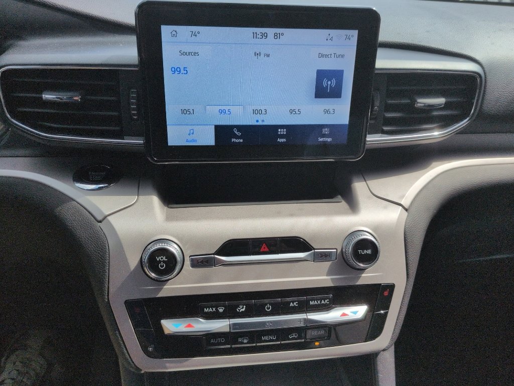 Certified 2023 Ford Explorer XLT w/ Equipment Group 202A image 9