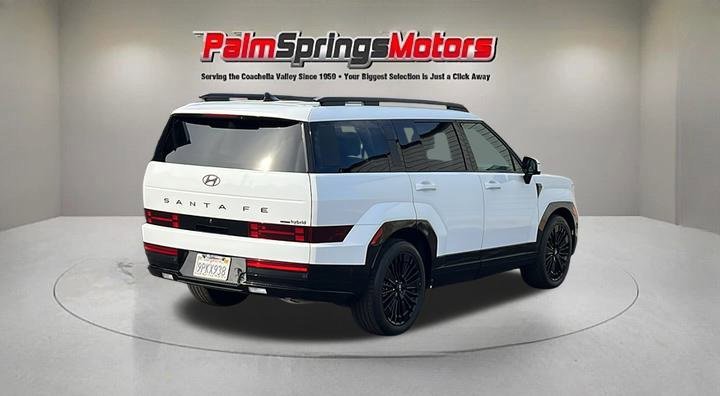 Used 2025 Hyundai Santa Fe Calligraphy image 2