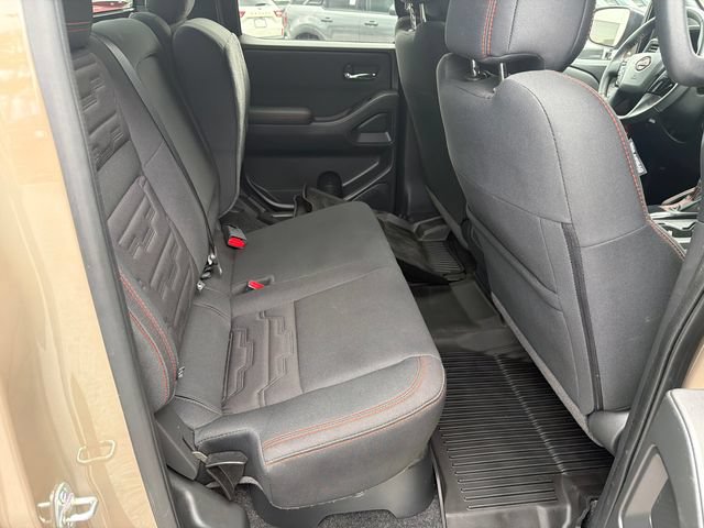 Used 2023 Nissan Frontier PRO-4X w/ Tow Package AWD/4WD image 17