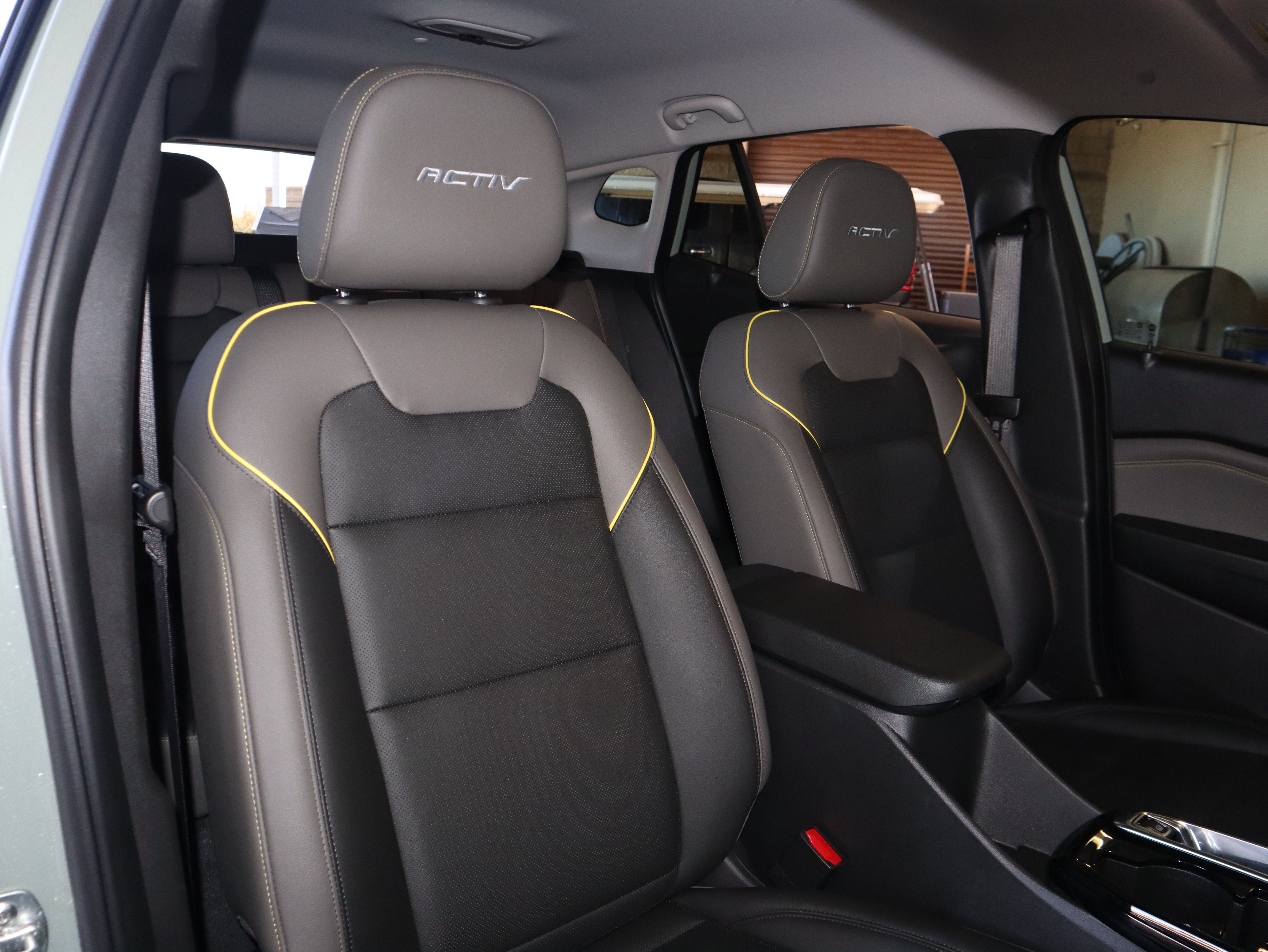 Used 2025 Chevrolet Trax ACTIV w/ Driver Confidence Package FWD image 40