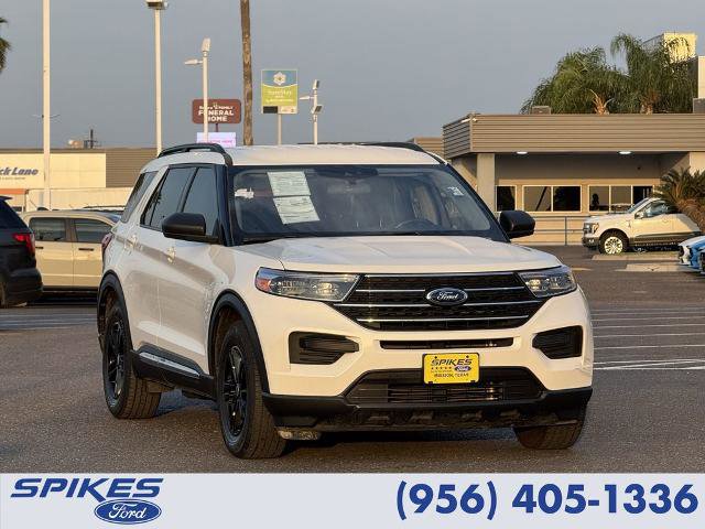 Certified 2022 Ford Explorer XLT image 1