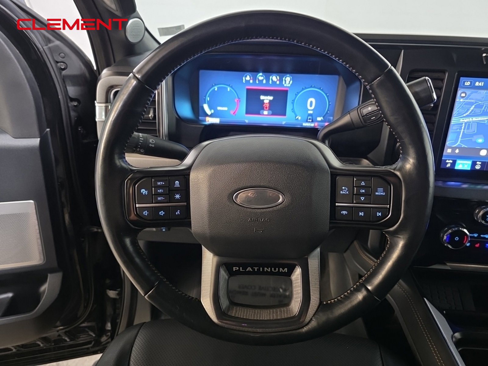 Certified 2023 Ford F450 Platinum w/ FX4 Off-Road Package image 14