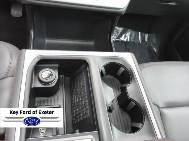 Certified 2025 Ford Expedition Active AWD/4WD image 36
