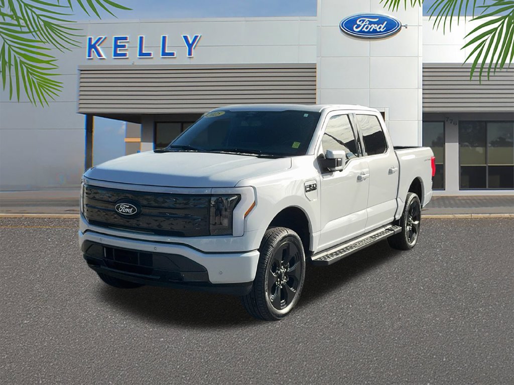 Certified 2025 Ford F150 Lightning Platinum AWD/4WD image 1