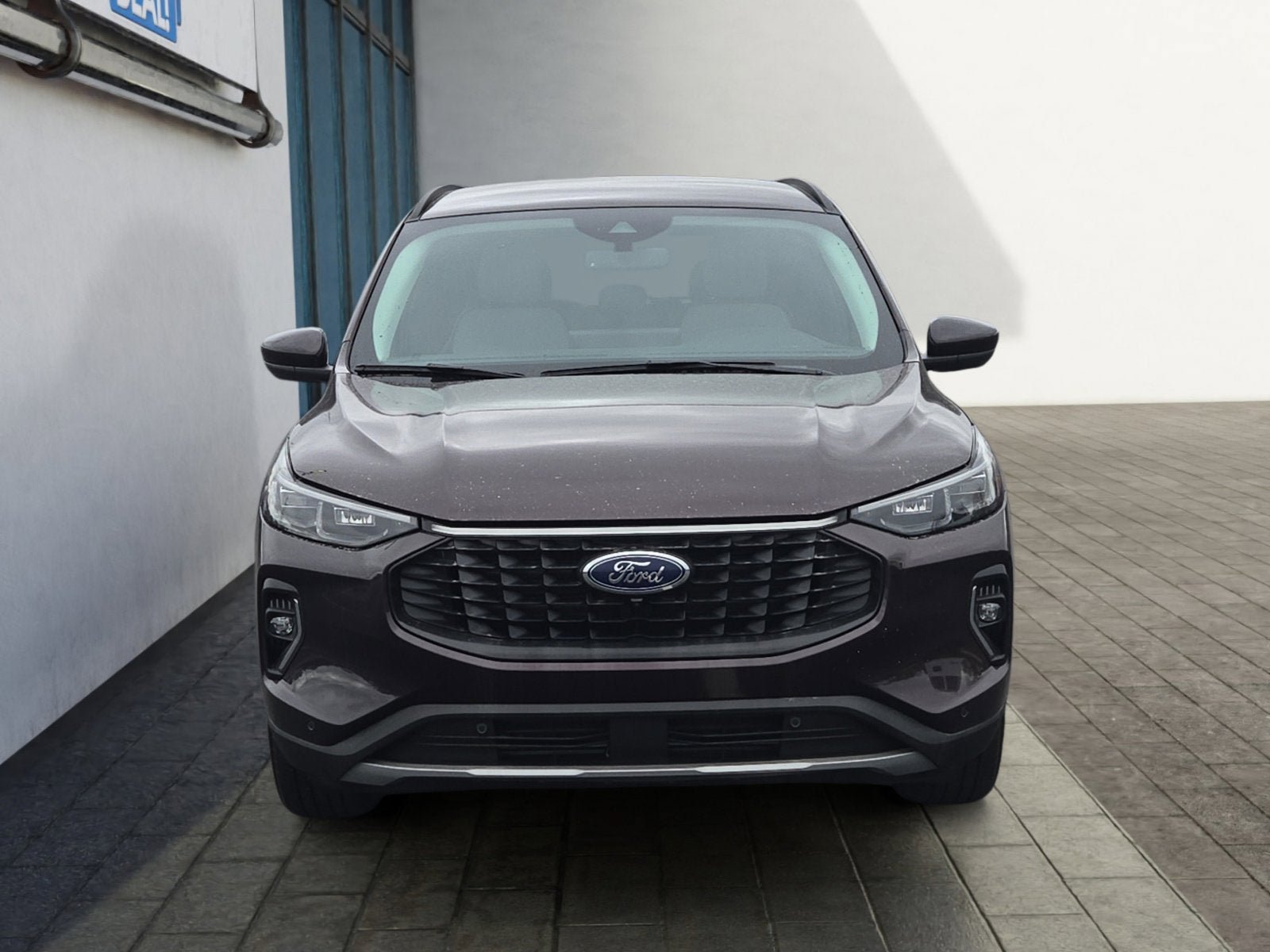 Certified 2023 Ford Escape Platinum AWD/4WD image 6