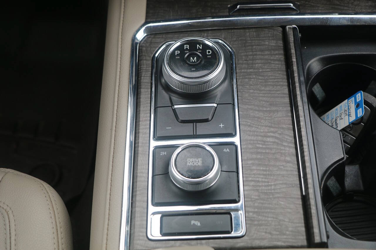 Certified 2019 Ford Expedition Max Limited AWD/4WD image 24