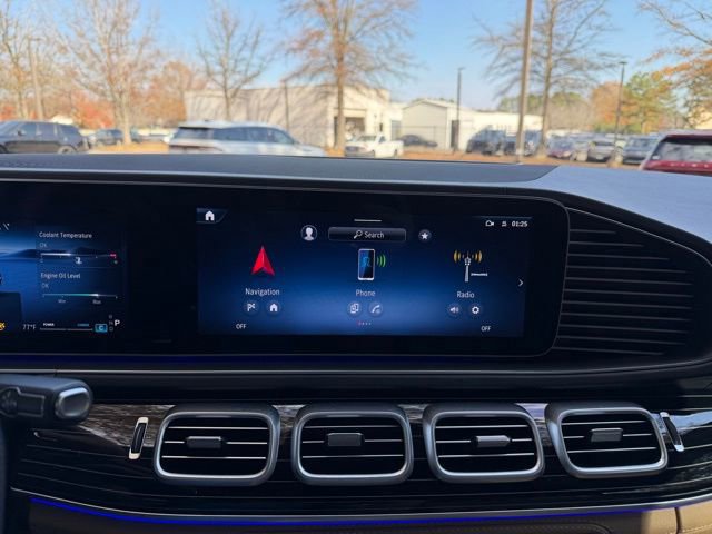 Used 2024 Mercedes-Benz GLS 450 4MATIC image 15