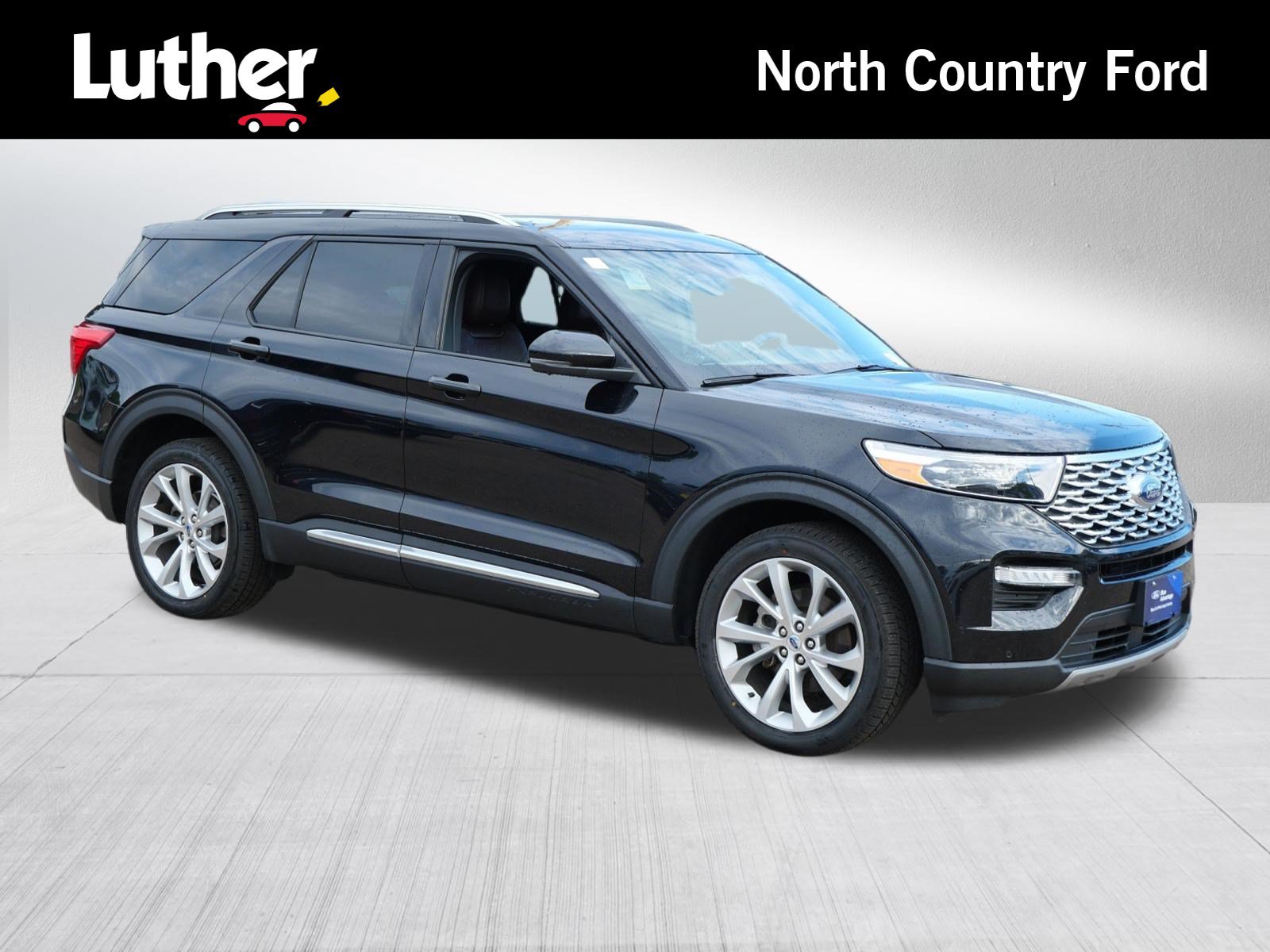 Certified 2022 Ford Explorer Platinum w/ Equipment Group 601A AWD/4WD image 1