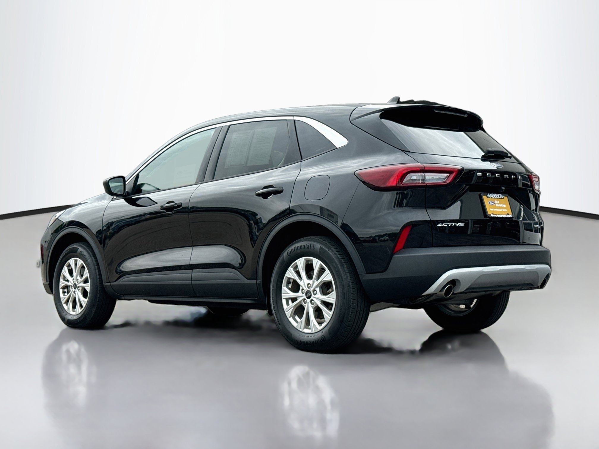 Certified 2024 Ford Escape Active AWD/4WD image 5