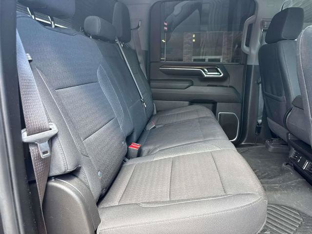 Used 2024 Chevrolet Silverado 2500 LT w/ All Star Edition AWD/4WD image 9