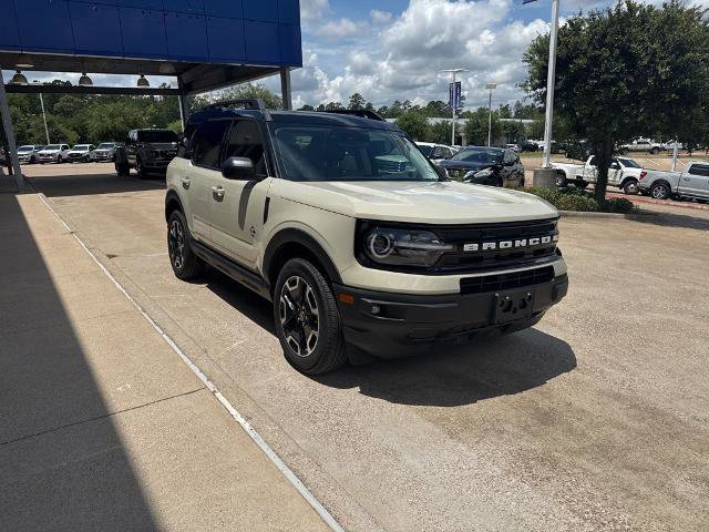 Certified 2024 Ford Bronco Sport Outer Banks AWD/4WD image 2