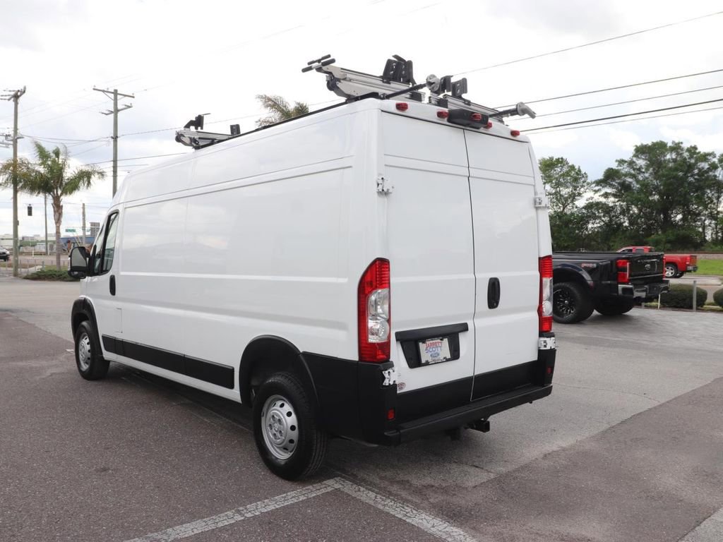 Used 2021 RAM ProMaster 2500 w/ Convenience Group image 3