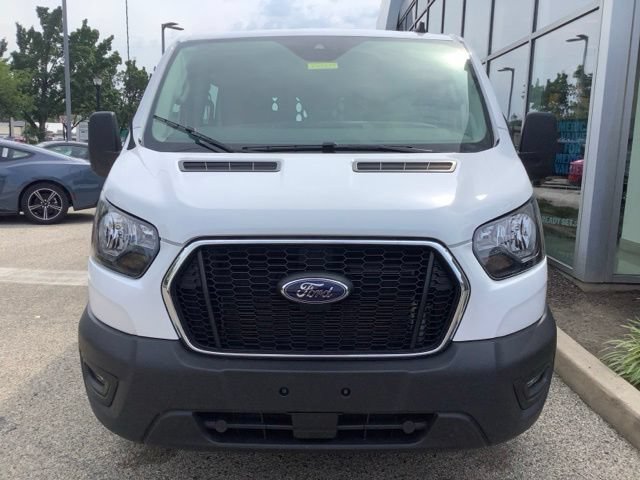 Certified 2025 Ford Transit 250 Low Roof w/ Exterior Upgrade Package RWD image 7